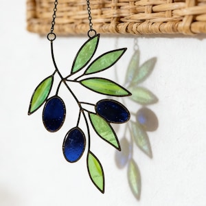 Olive Branch Stained Glass Suncatcher｜Green Leaf Stained Glass Art｜Botanical Art｜Nature Inspired Wall Art｜Plant Lover GiftValentine'sDayGift
